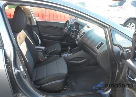 2018 Kia Forte S from USA, damaged, VIN 3KPFL4A70JE235219